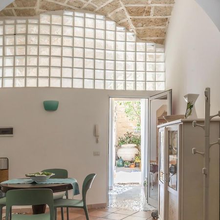 B&B Corte Dei Memoli Di Margiotta Giuseppina 레체 외부 사진